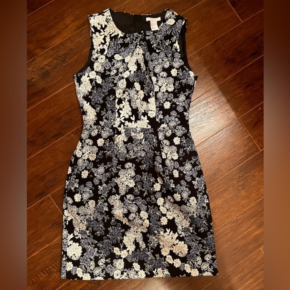 H&M embroidered dress - Picture 2 of 5
